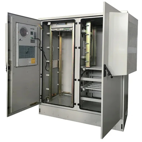 What interfaces are typically used for optical modules 